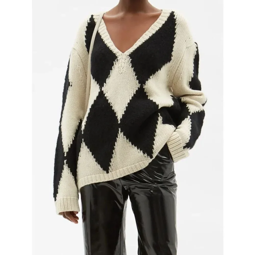 KHAITE The Valerie Argyle 100% Cashmere Academia Sweater Cream V Neck Size XS - Picture 4 of 12